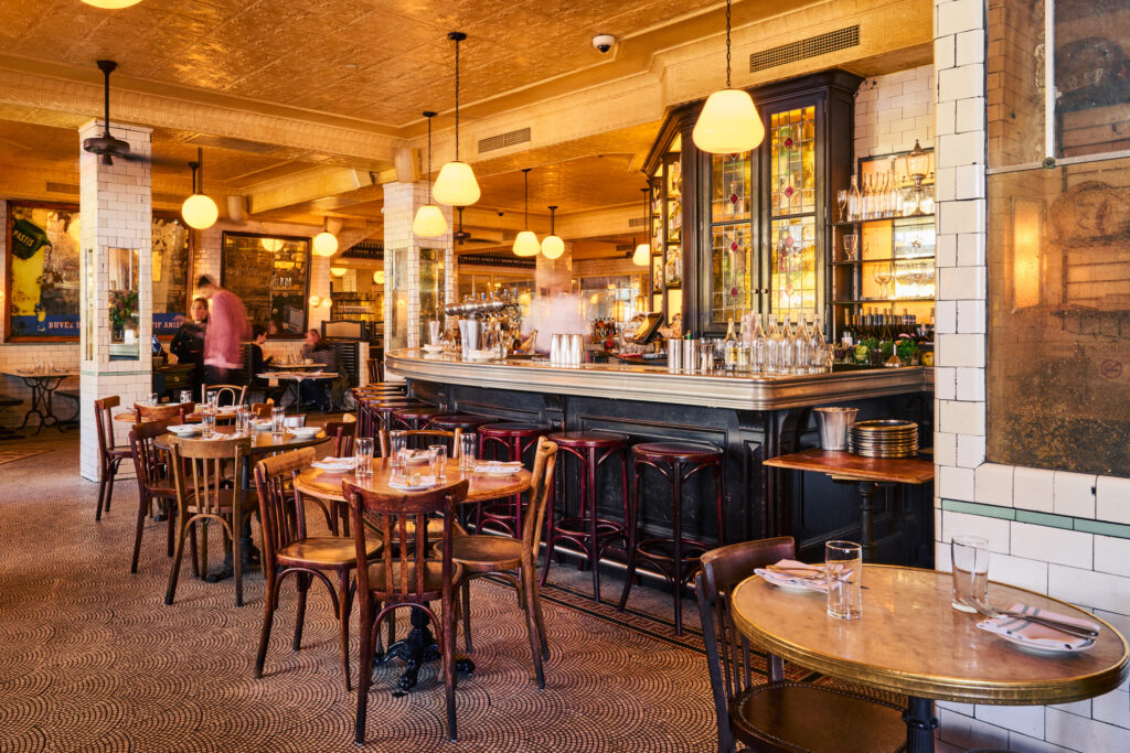 Ideal Manhattan day for women in their 30s cover photo collage