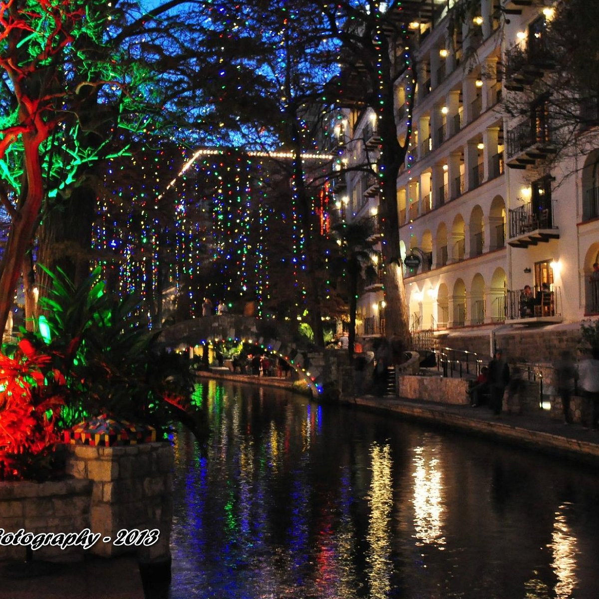 San Antonio musts - do, eat, stay, pack on your next family vacation cover photo collage