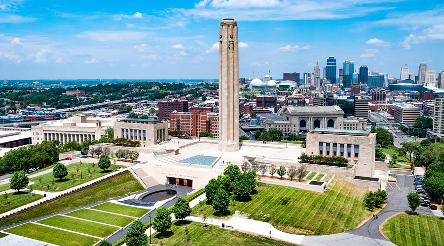 The Great American Road Trip: Missouri Edition cover photo collage