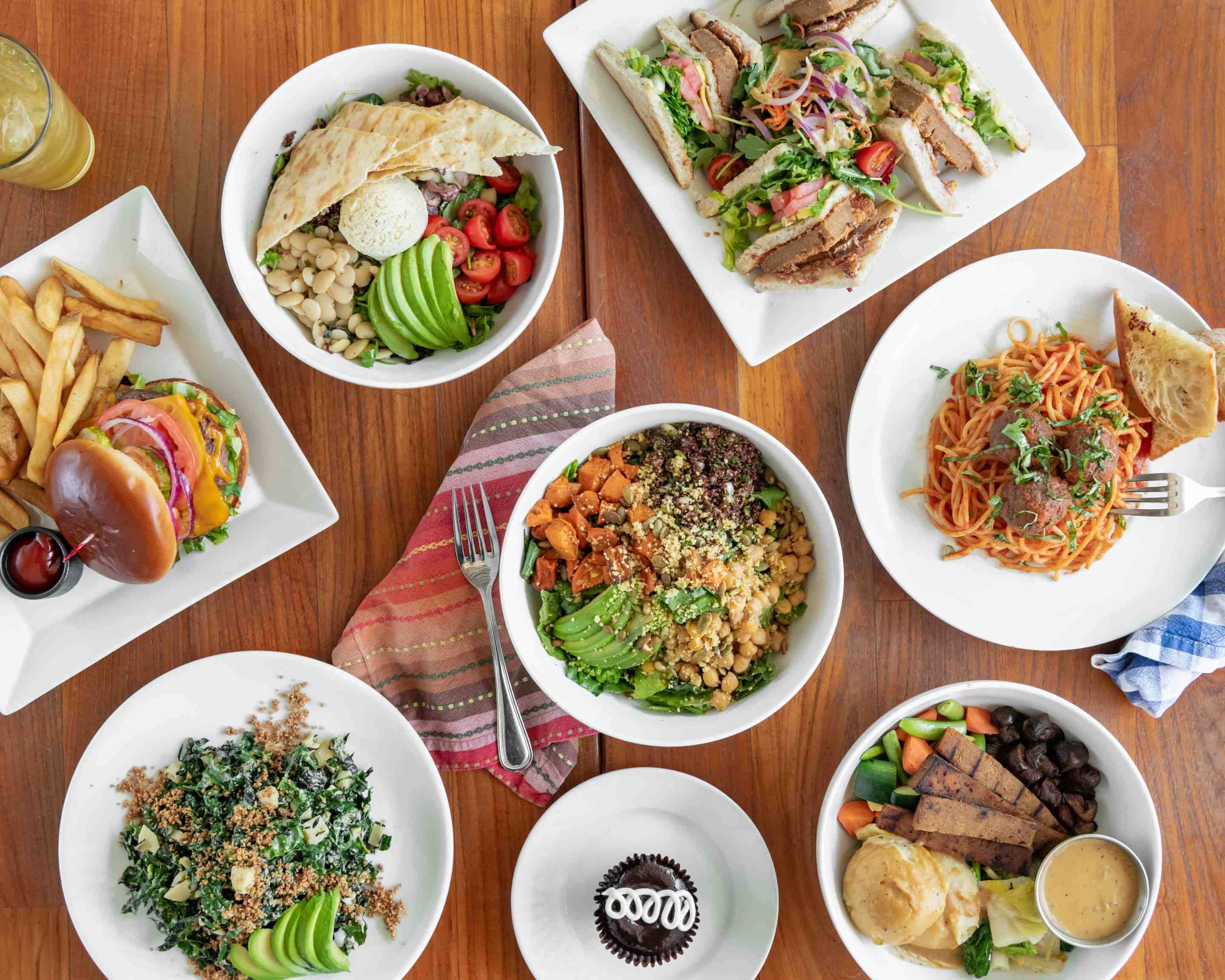 Vegetarian/Vegan Eats in Los Angeles cover photo collage