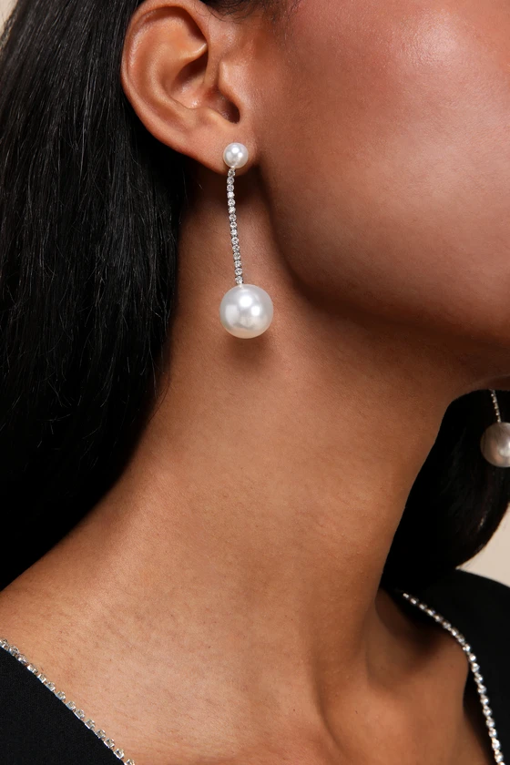 Stunning Design Silver Pearl Rhinestone Drop Earrings