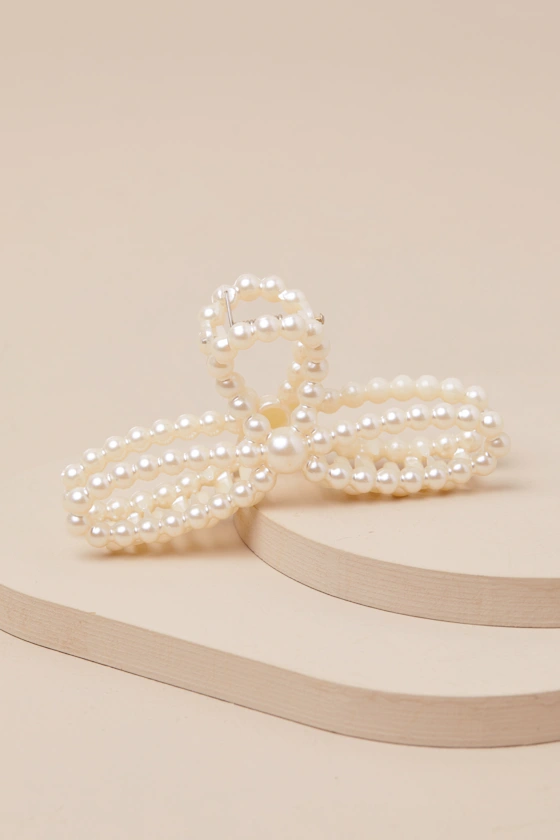 Premium Sweetness Ivory Pearl Bow Claw Hair Clip