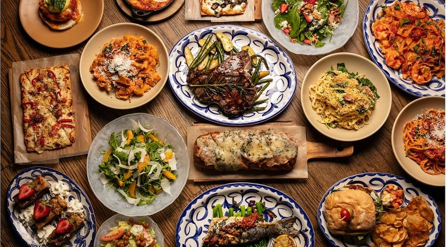 Orlando Bites: My Go-To Restaurants Around cover photo collage