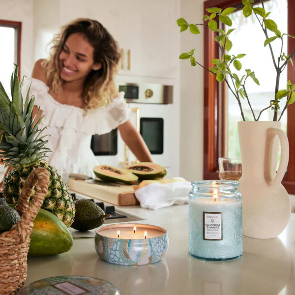 My favorite candles for summer cover photo collage