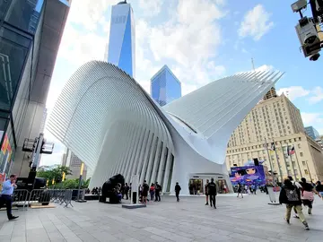 Must-Have Budget Travel Apps for Planning & Savings cover photo collage