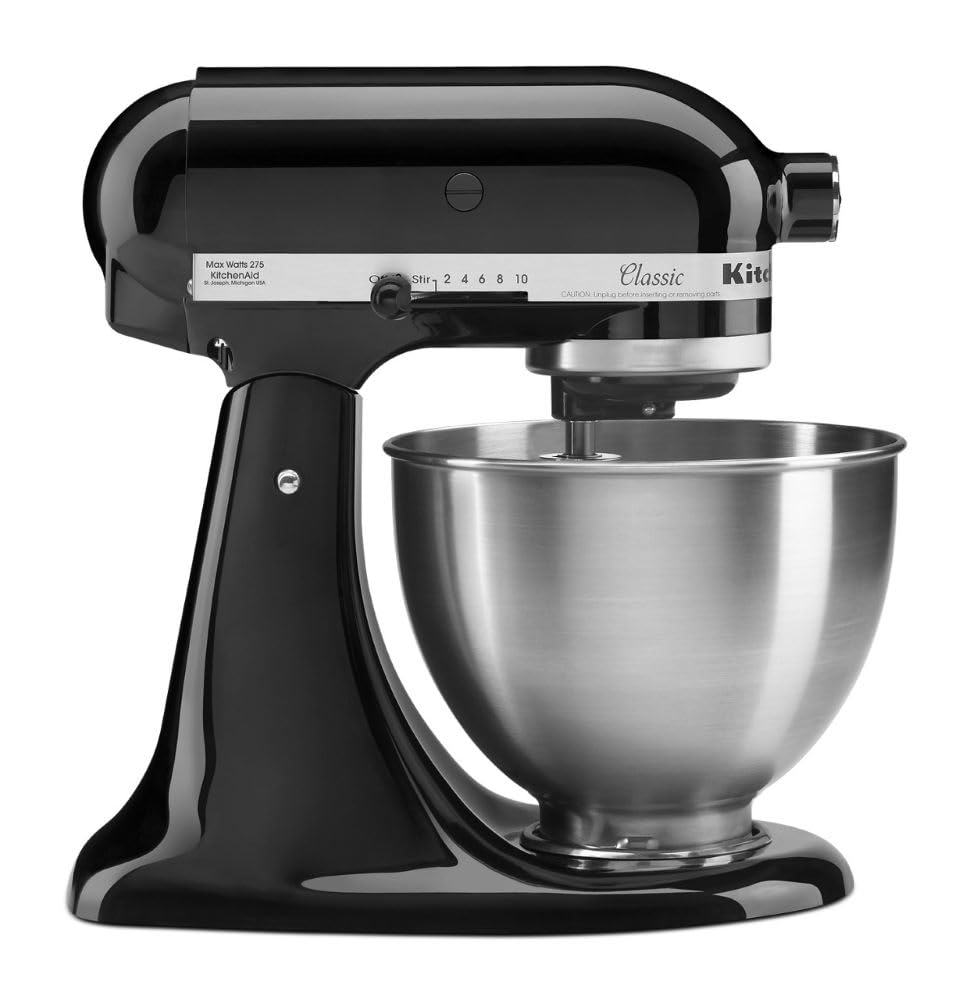 Essential kitchen tools that I use all the time cover photo collage