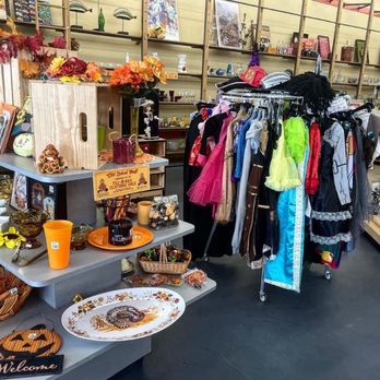 Best Thrift Stores in Tucson, Arizona cover photo collage