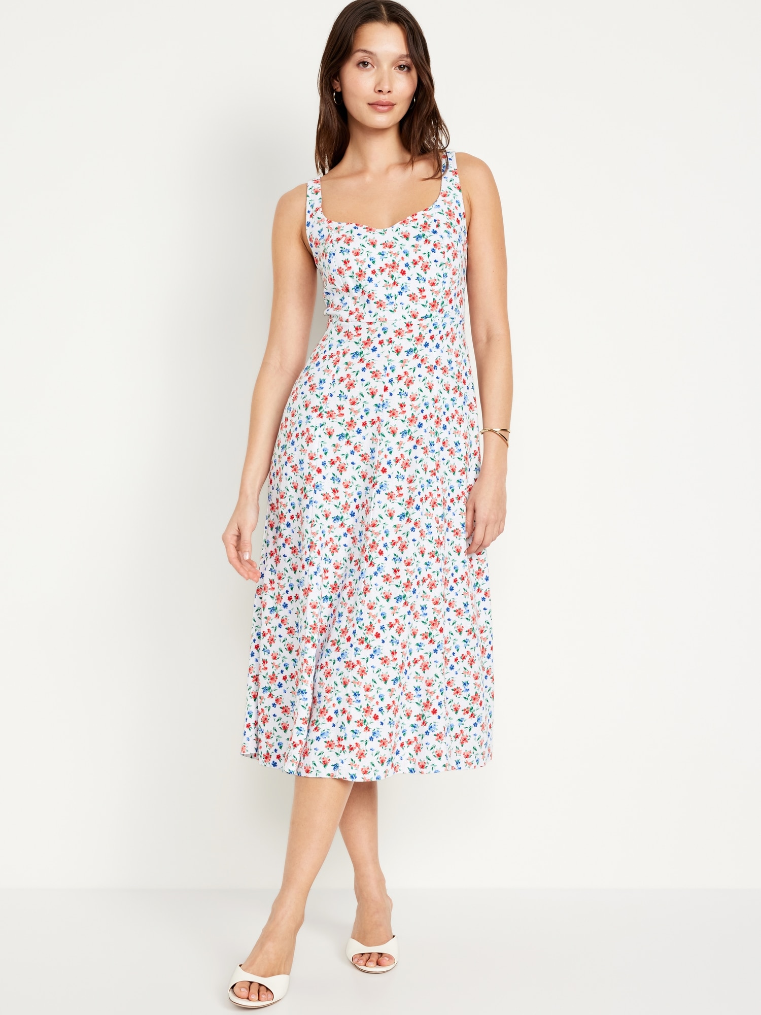 Cutest Old Navy Outfits for Women this Summer