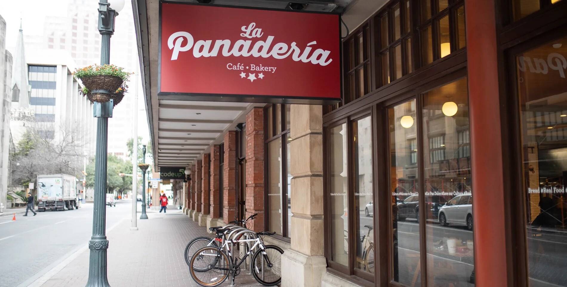 Things To Do - San Antonio, TX edition cover photo collage