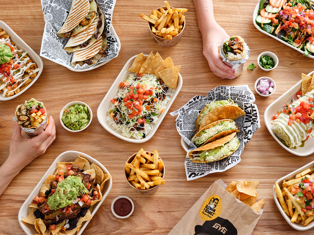 Australia musts! From eating to waterfalls! cover photo collage