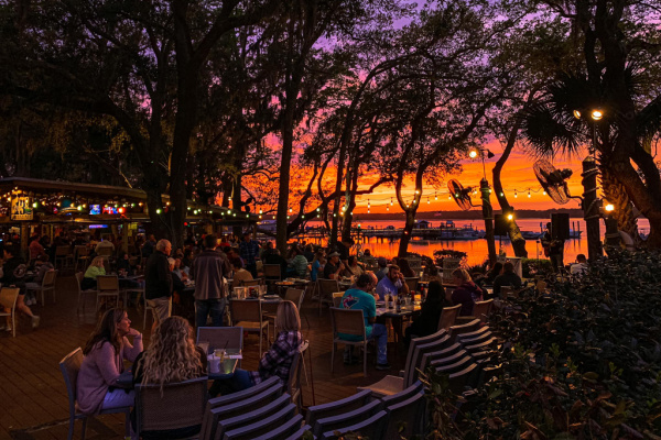 Best Restaurants in Hilton Head Island 🏝️ cover photo collage