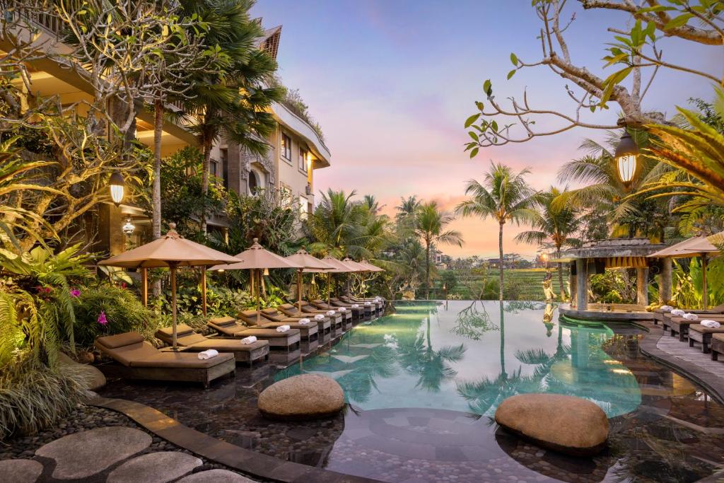 🌸 Bali Breathtaking Destinations cover photo collage