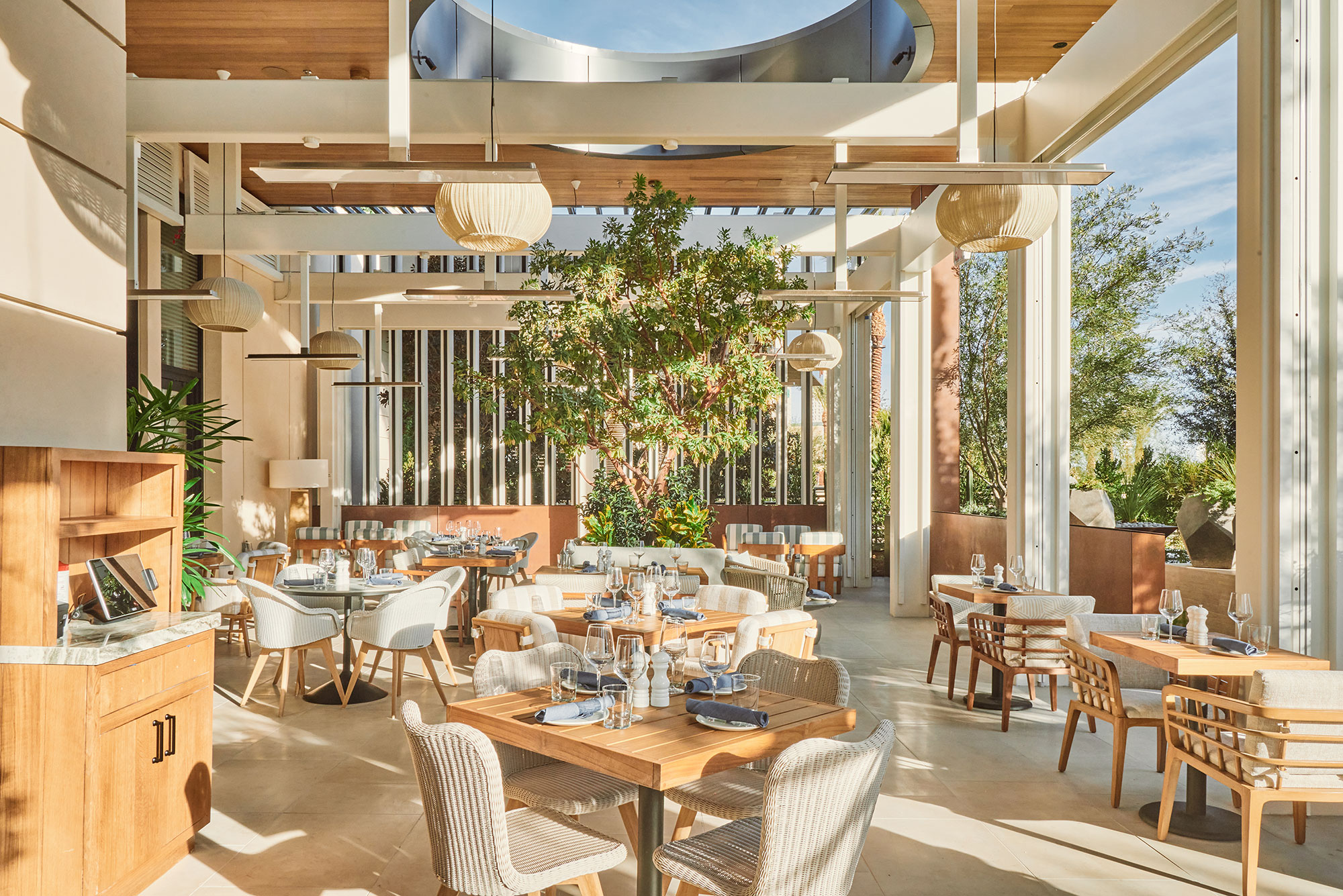 Going to Vegas but want to be off-strip? These are the best spots 😍 food, flowers, massages and MORE! cover photo collage