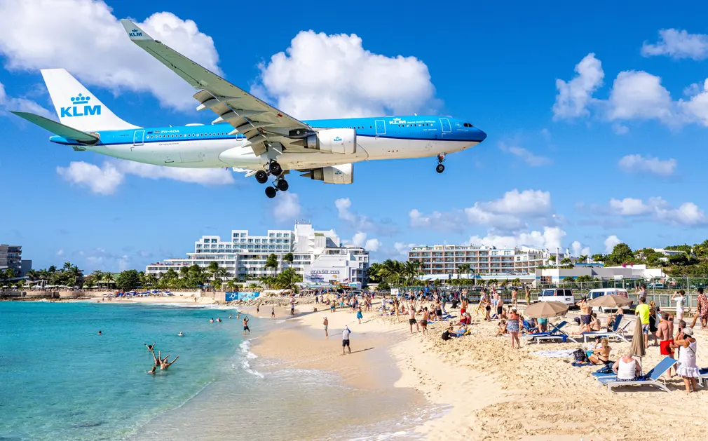 Travel Guide: St Maarten/St Martin - Things to do on the friendly island cover photo collage