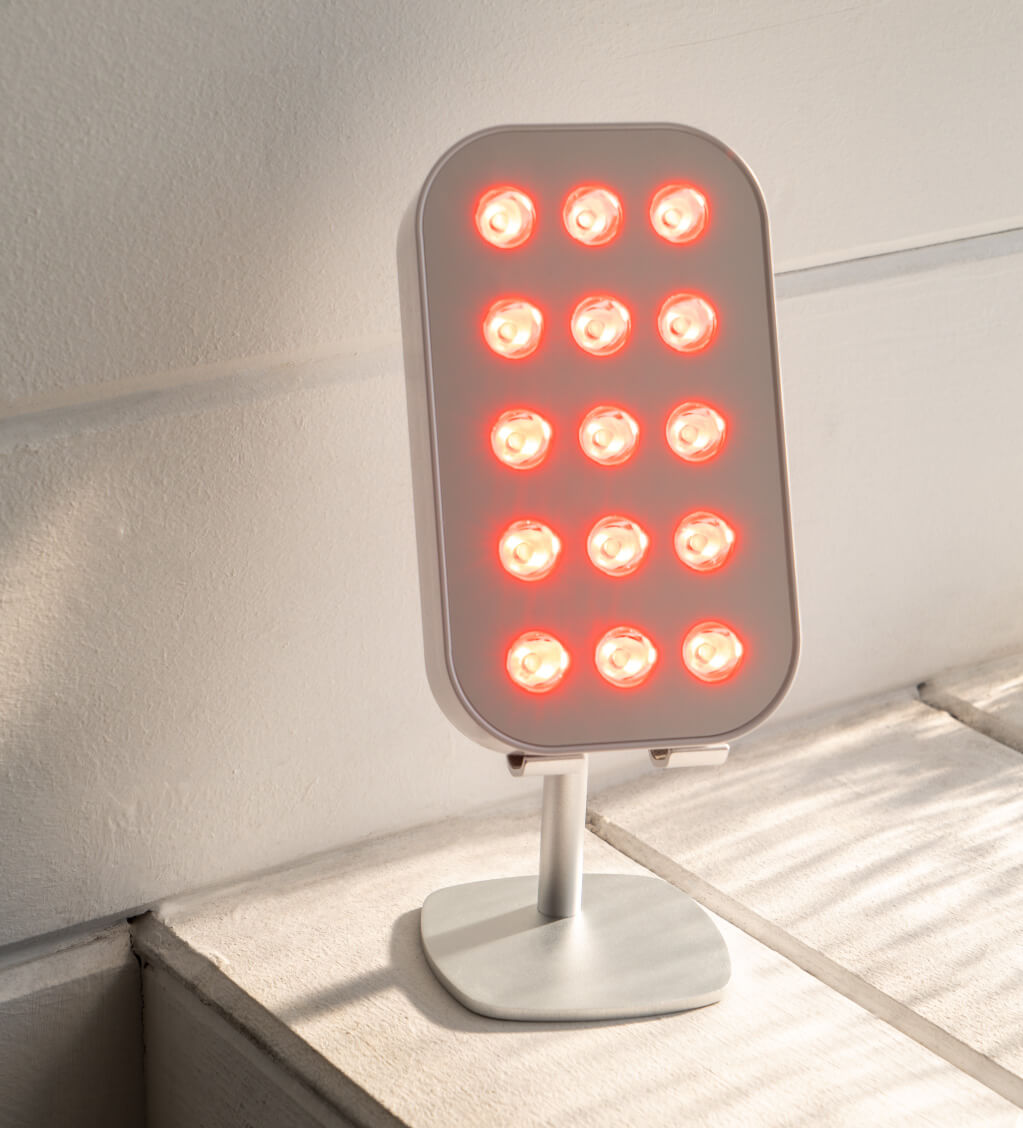 WELLNESS MUSTHAVES cover photo collage