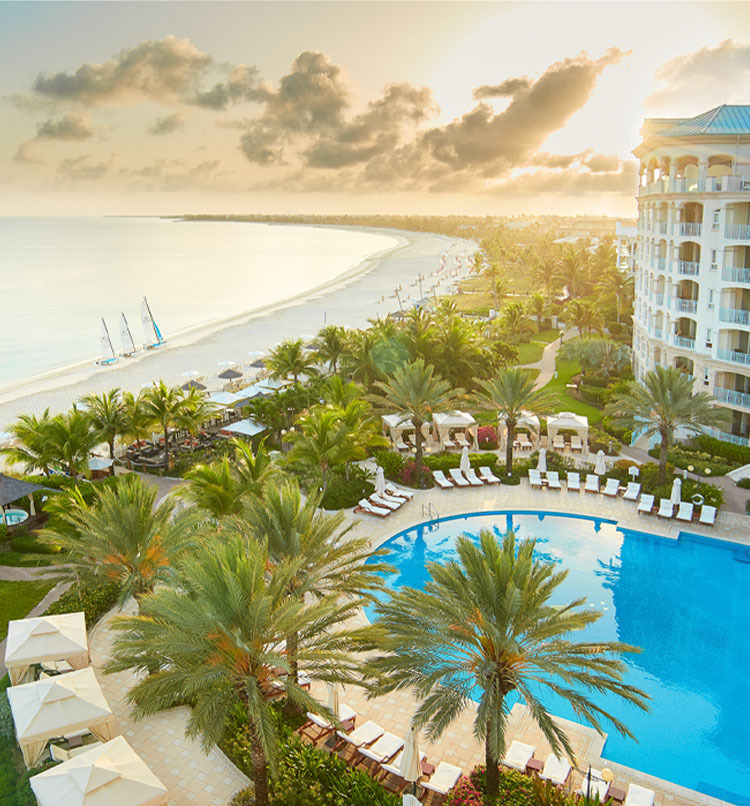 Things to do, eat, and see in Turks & Caicos Islands 🇹🇨 cover photo collage