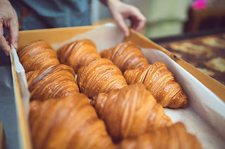 Only the Best Croissants in LA 🥐 cover photo collage
