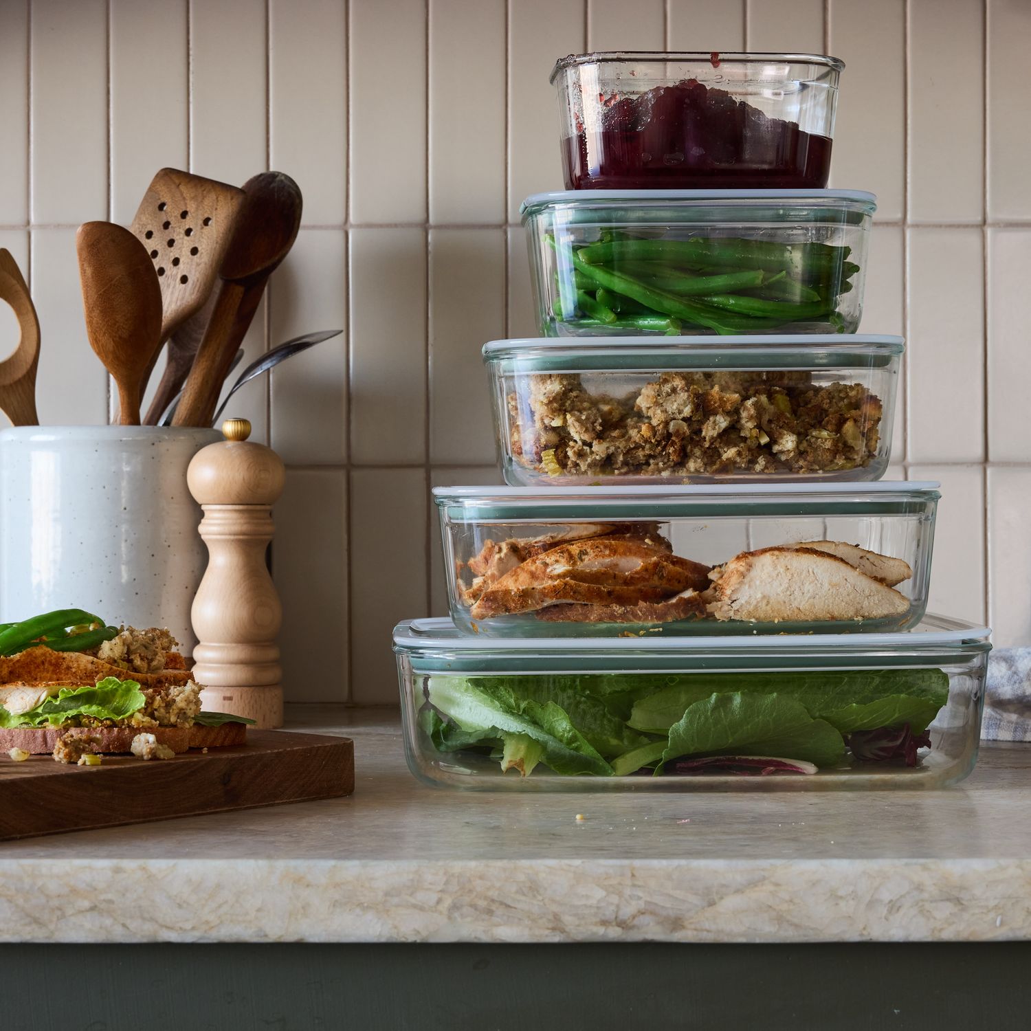 What keeps my fridge (and my lettuce) from chaos cover photo collage