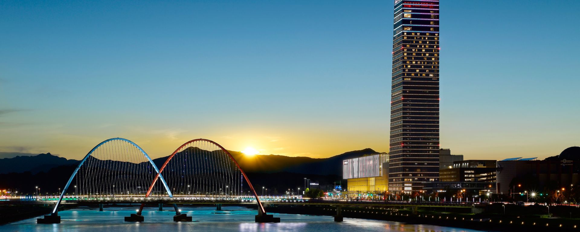 South Korea: Where Tradition Meets Tomorrow cover photo collage