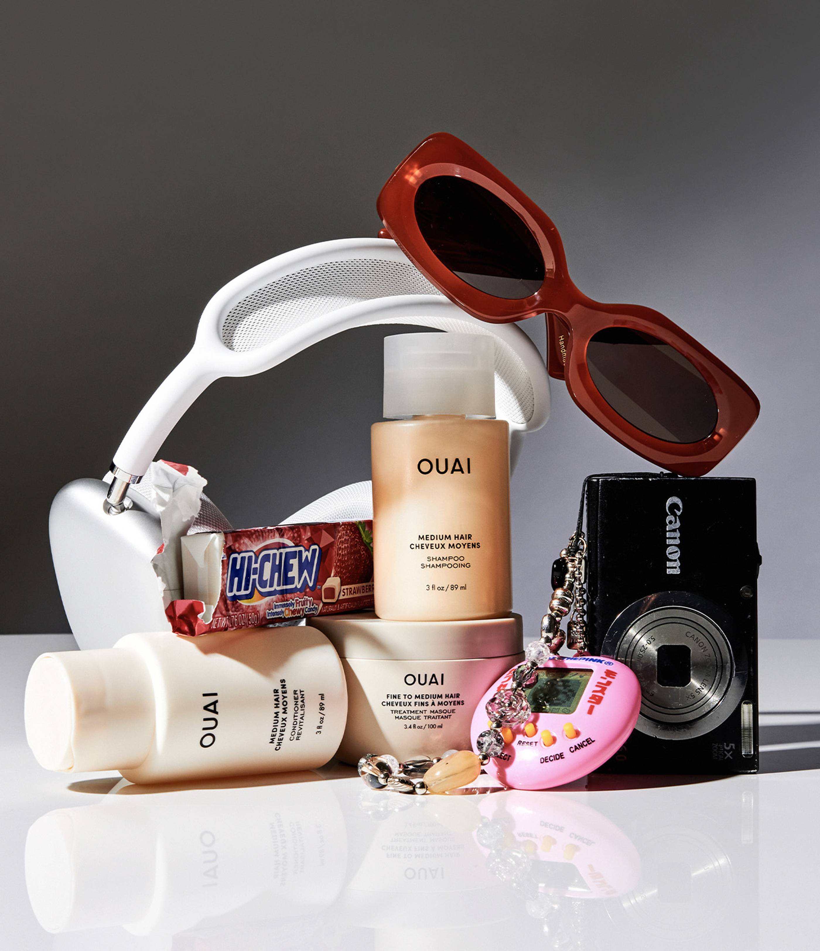 It-Girl Travel Essentials ✈️🚍🚊🧳 cover photo collage