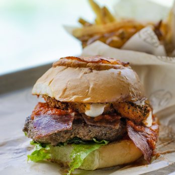 My favorite Disney World dining locations cover photo collage