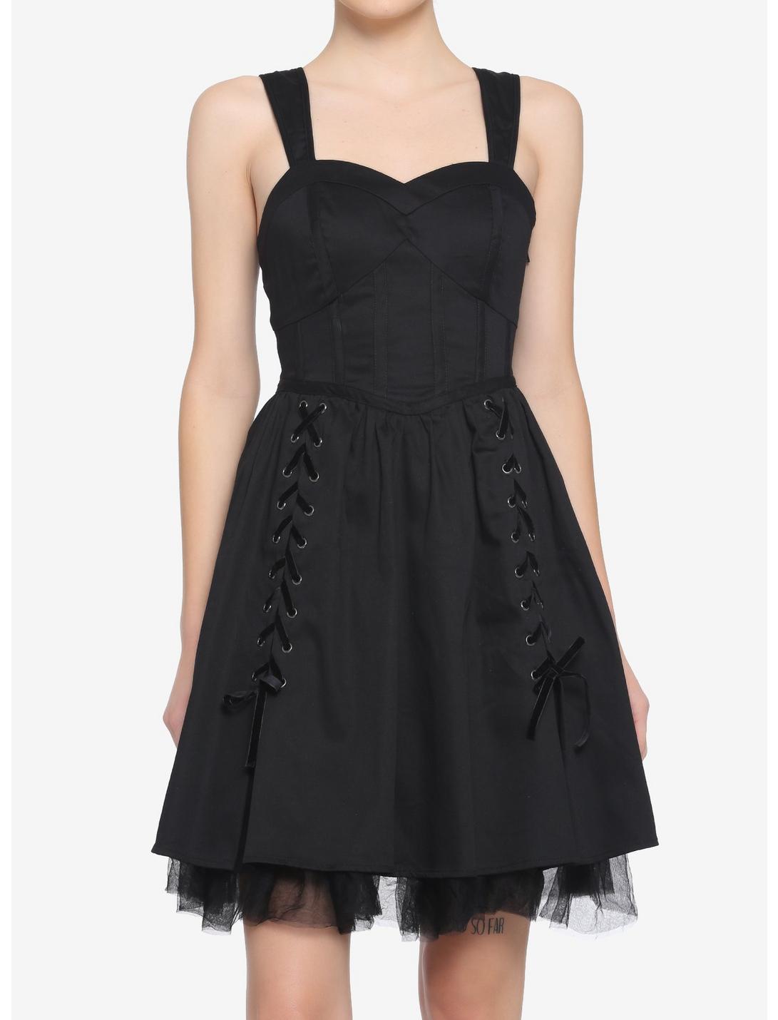 Hot Topic Must-Haves for the Alt & Awesome