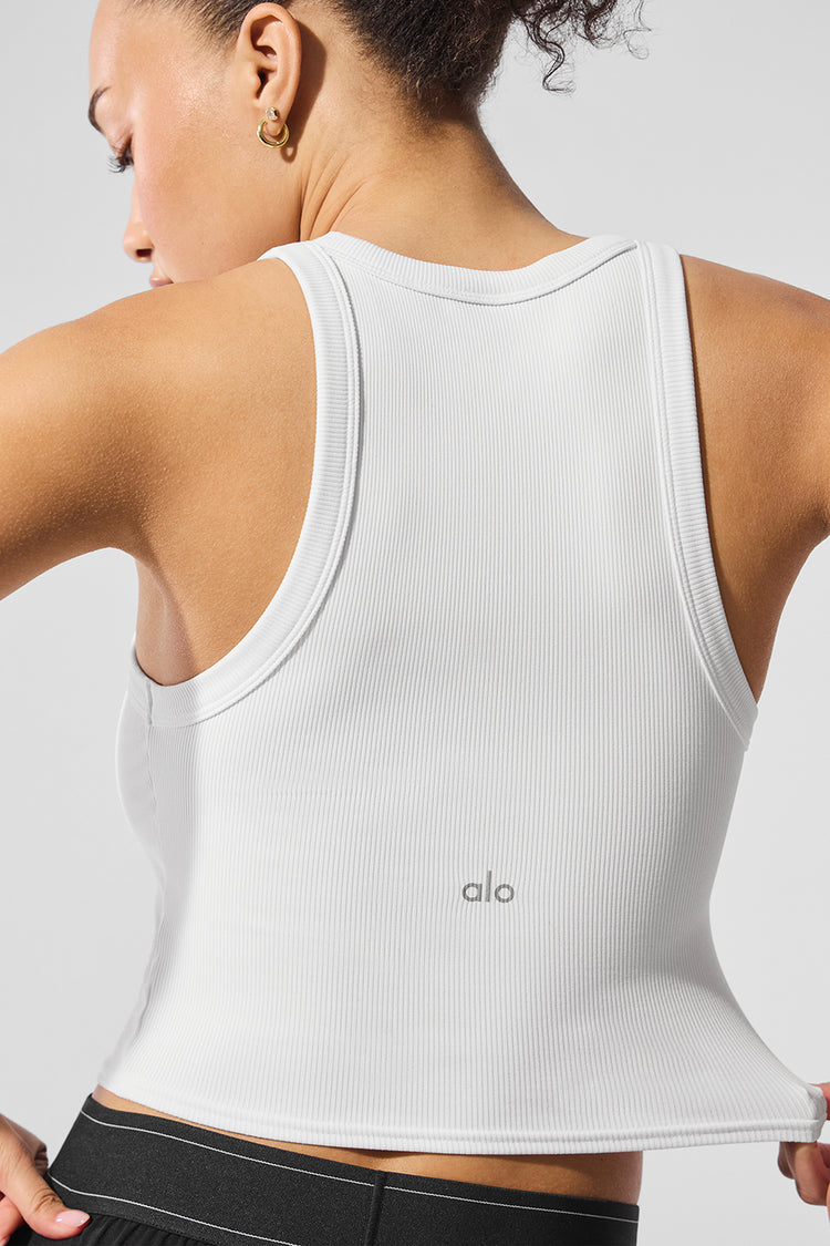 alo yoga ゴッデス リブ ゴートゥー タンクトップ 白 Alo Yoga Favorite Finds