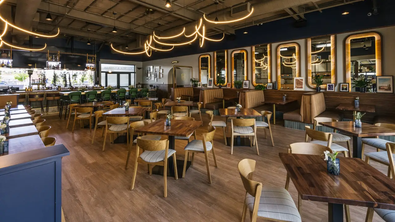 Where to Eat in Arizona: Foodie-Approved Picks cover photo collage