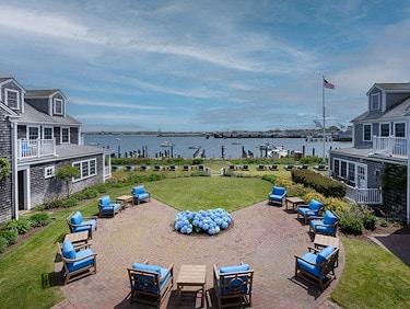 Guide to Nantucket: on island in the off season cover photo collage