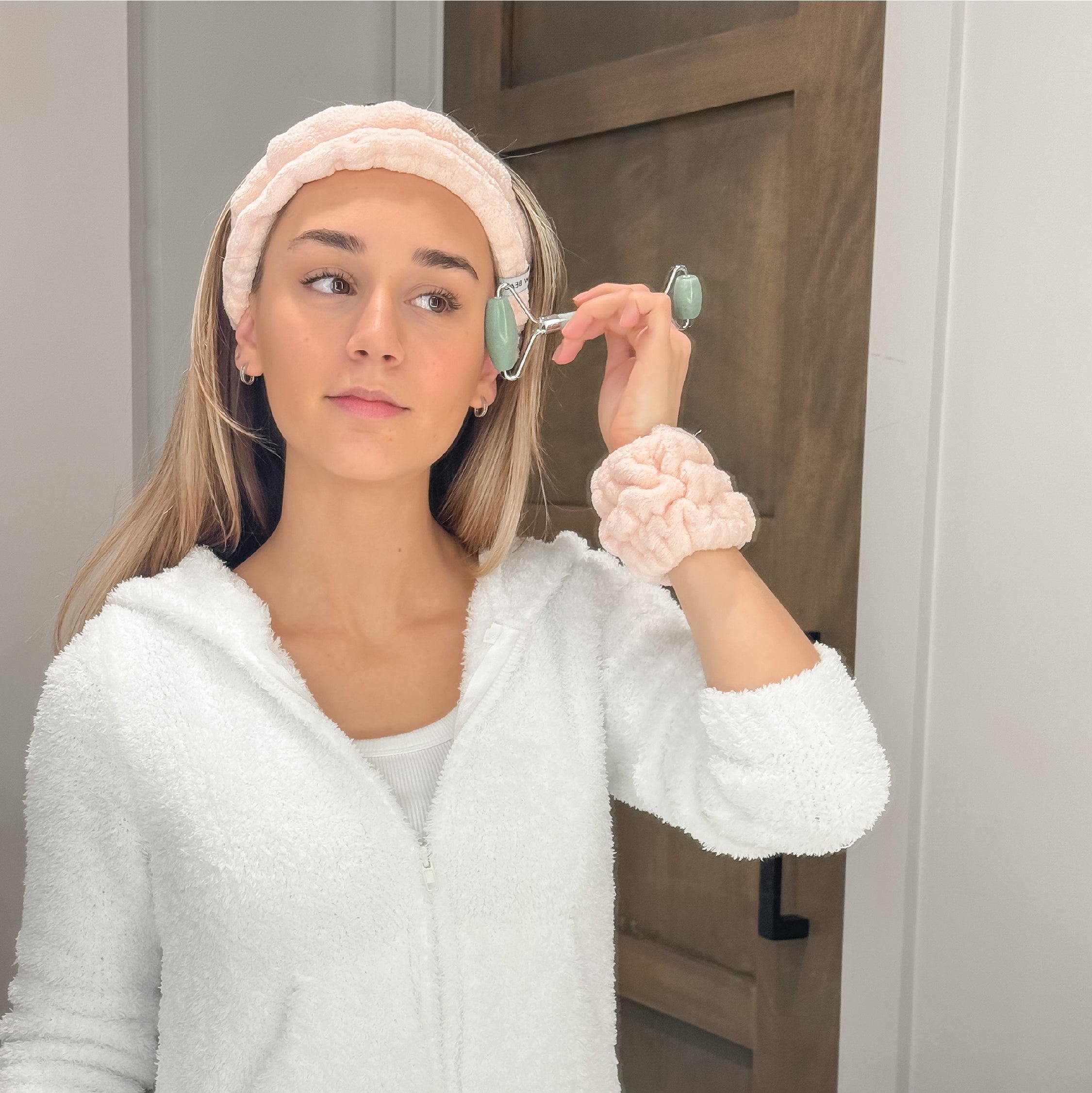 Easy Everyday Beauty Products for Low Maintenance Moms cover photo collage