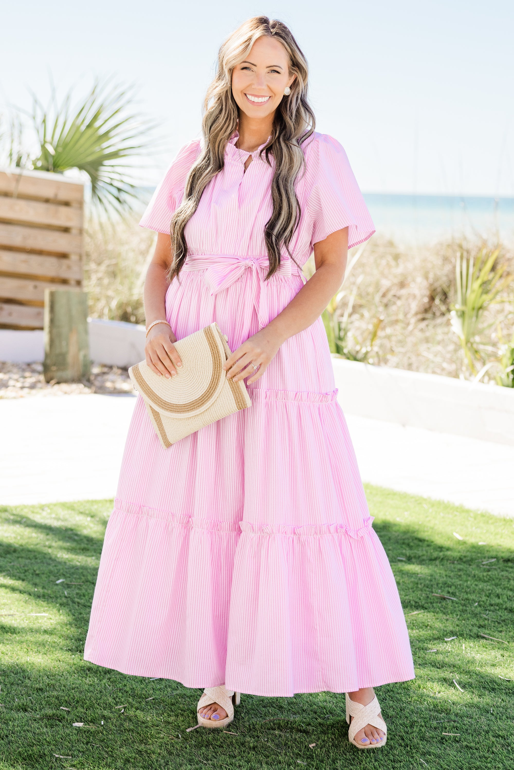 queens with curves 👗🌟 cover photo collage