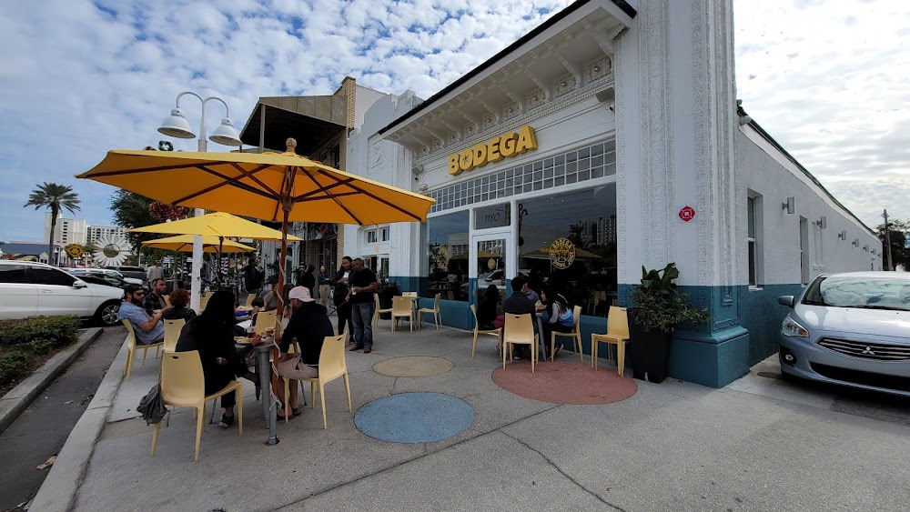 Great Family Spots in St. Petersburg, FL cover photo collage