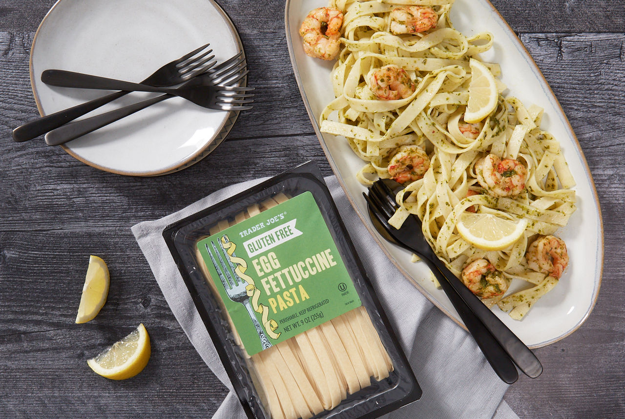 Gluten Free Finds👩‍🍳🩷 cover photo collage