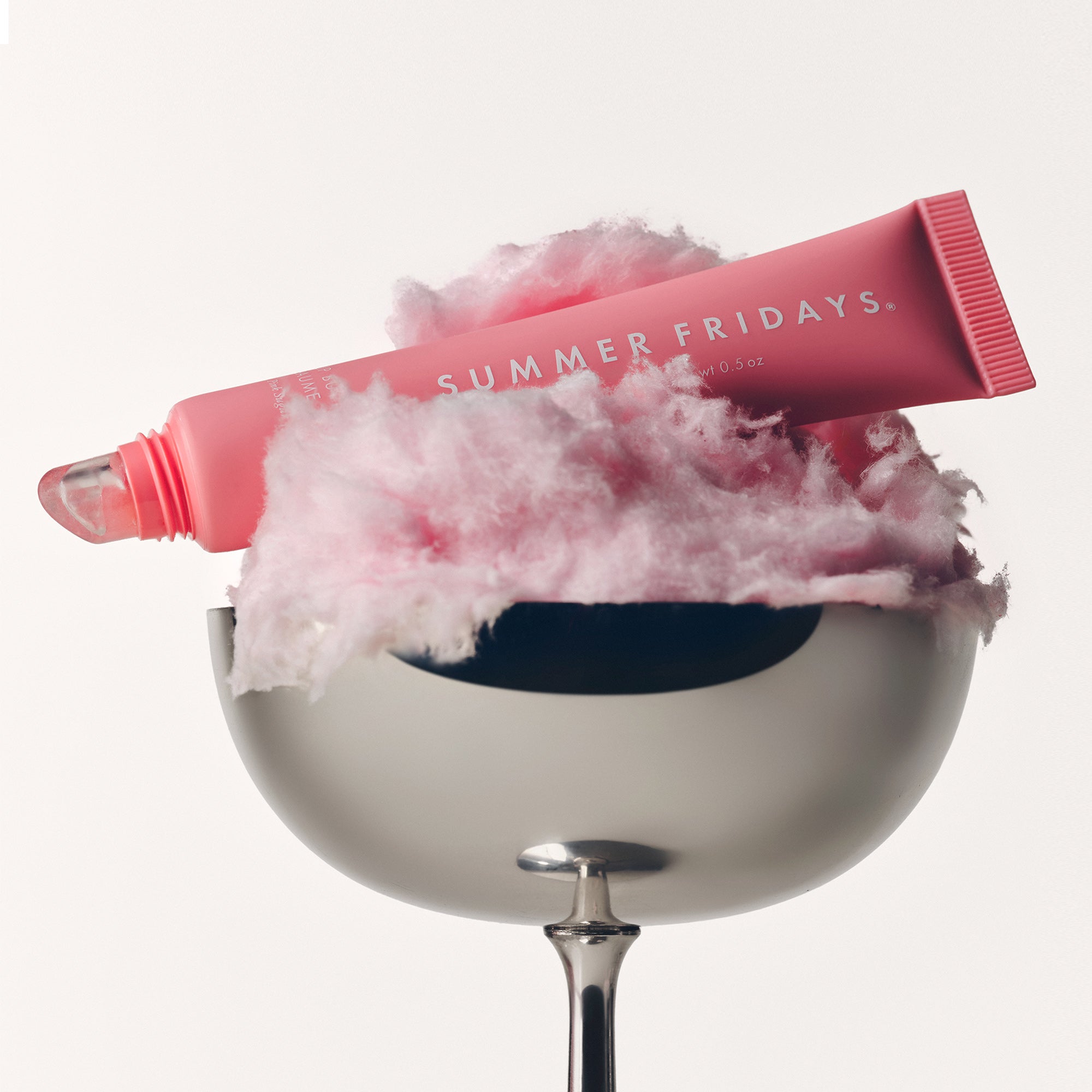 beauty recs that you’ll ACTUALLY find in my makeup bag cover photo collage