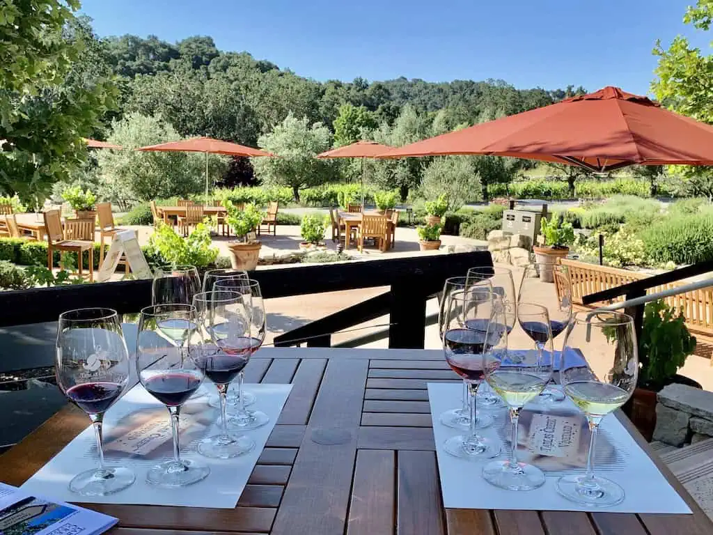 Paso Robles Wine Country Itinerary for a Classic Experience cover photo collage