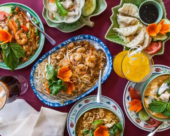 BEST RESTAURANTS IN COLORADO - as told by a CO native cover photo collage