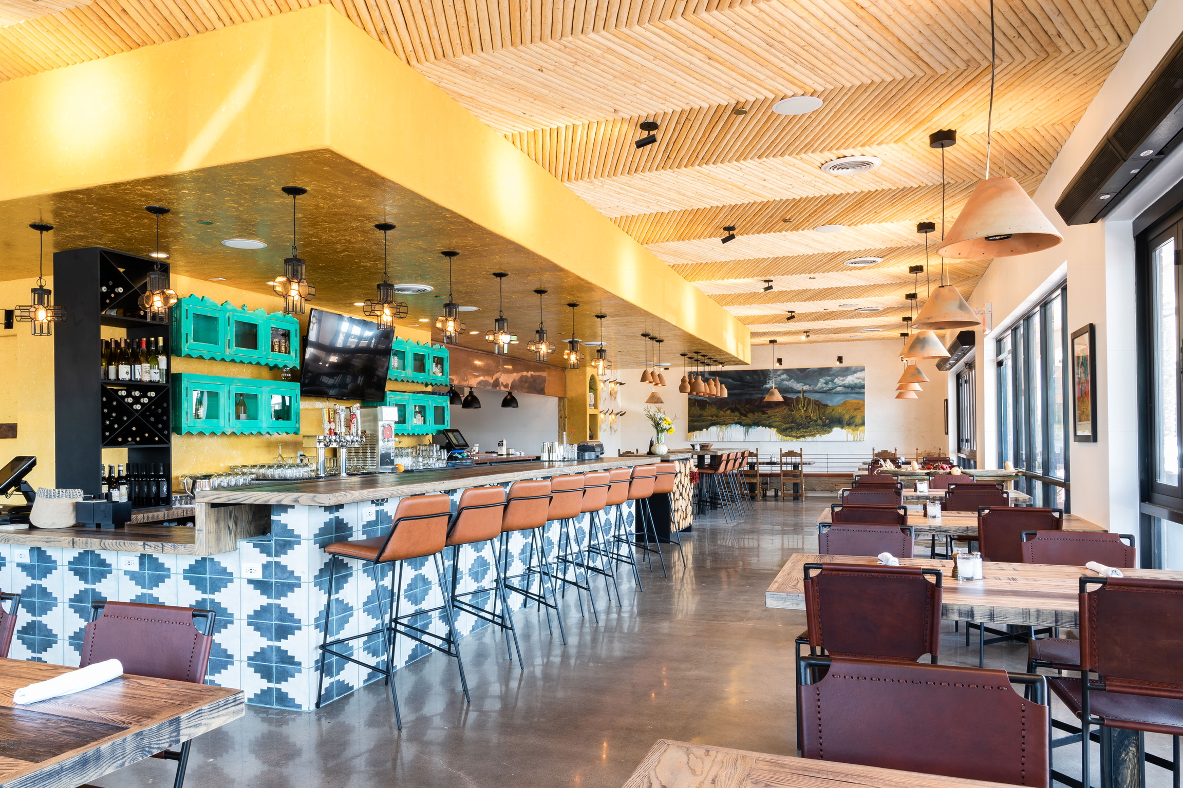 Date Night? Here’s a list of my favorite date night restaurants in East Valley Arizona 🧡 cover photo collage