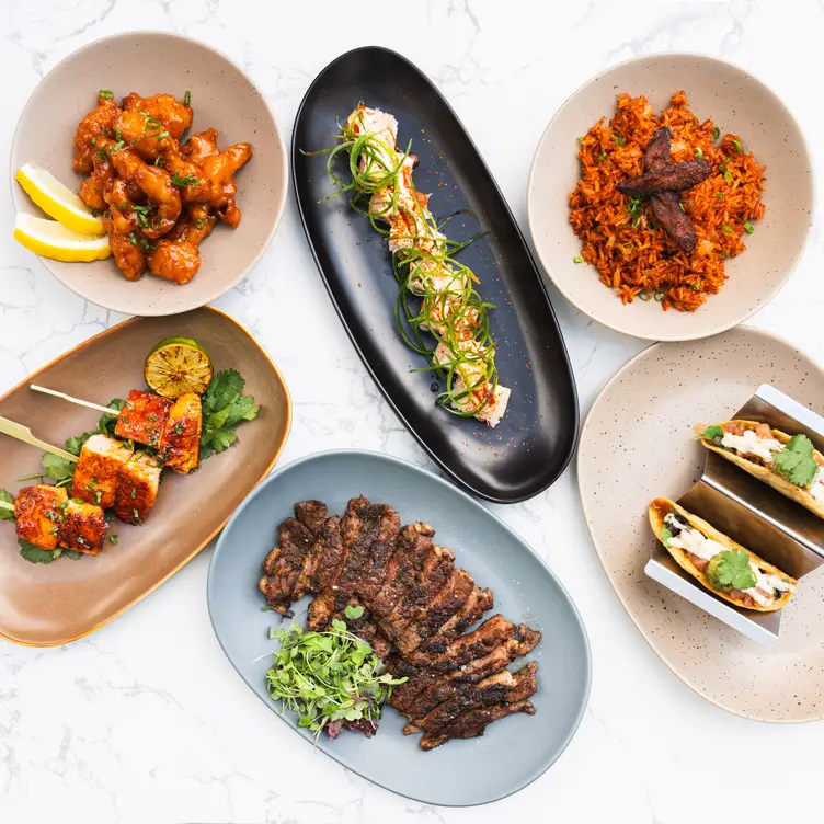 Charlotte Eats & Treats cover photo collage