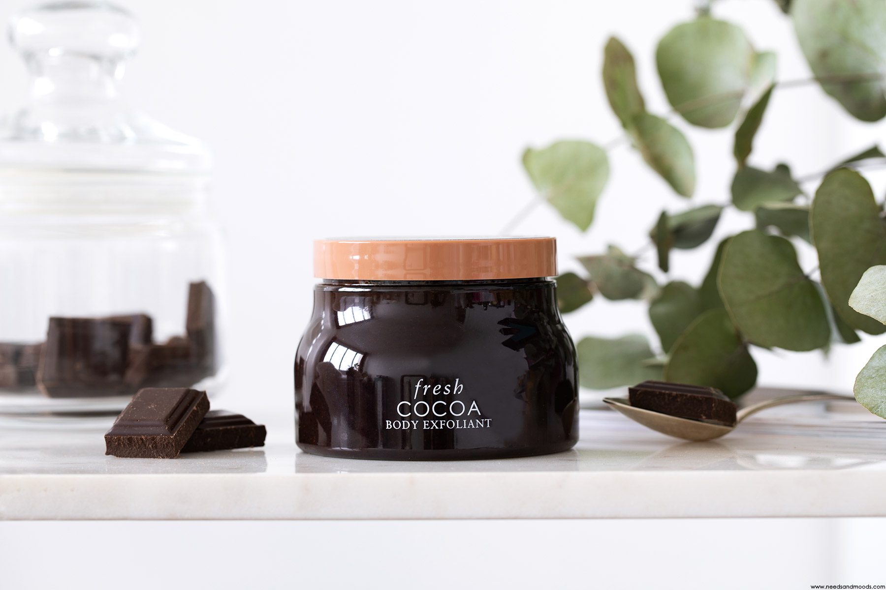 “You Smell Delicious” :Chocolate Scents to Crave 🍫 cover photo collage