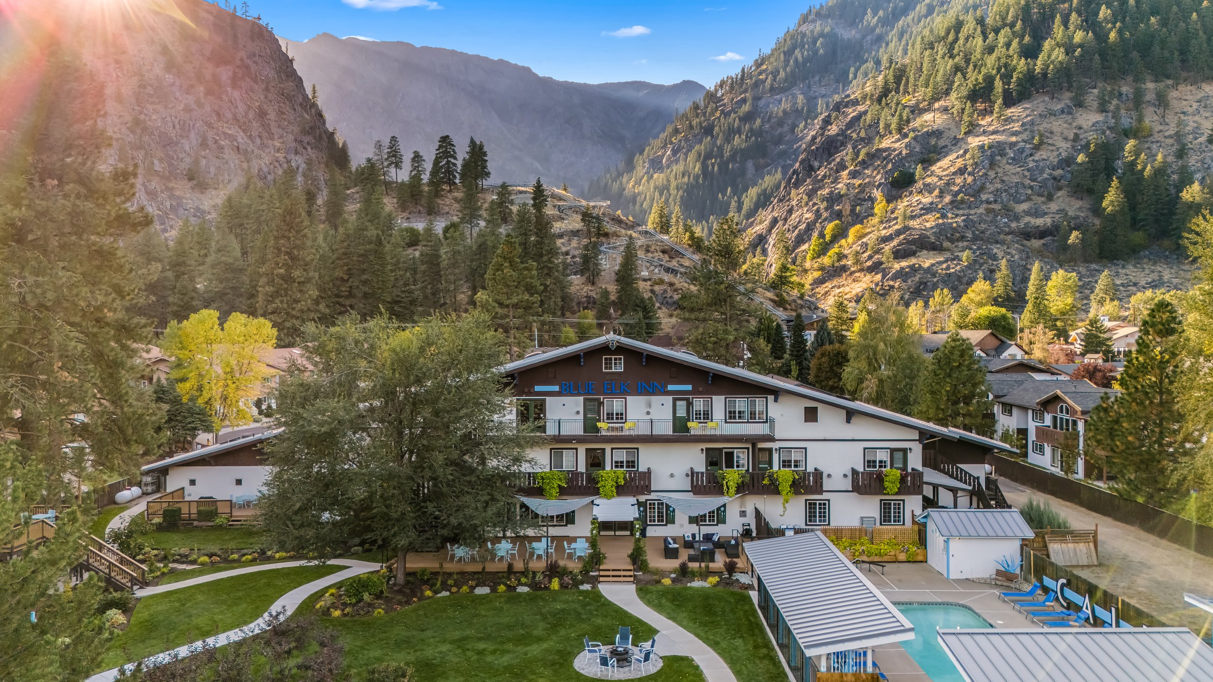 Fall Girls Trip to Leavenworth, WA cover photo collage