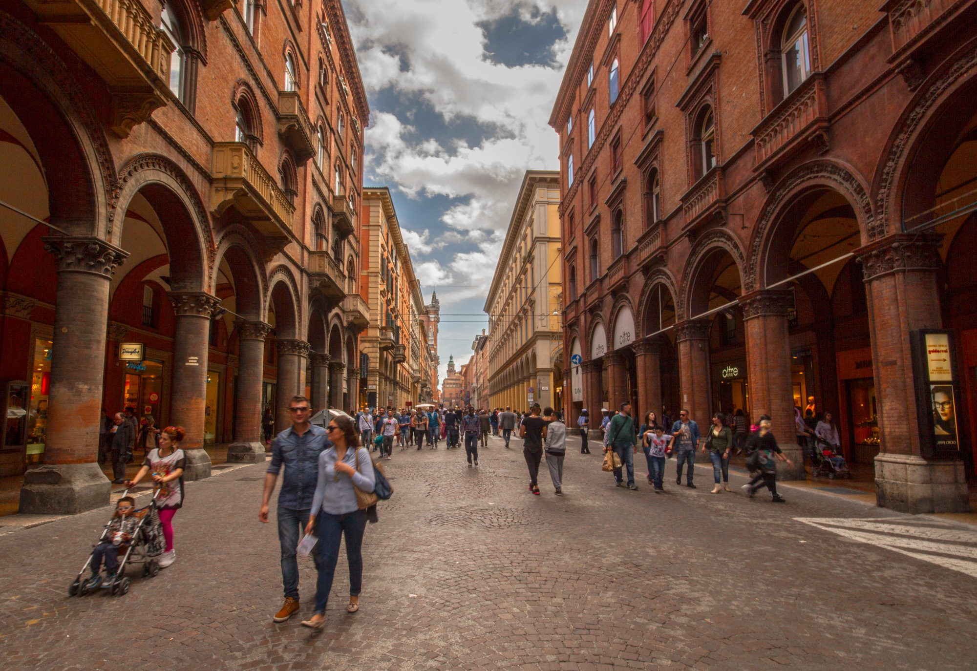 Ultimate Bologna Travel Guide: Best Tours, Stays, Food & Things to Do in Italy’s Culinary Capital cover photo collage