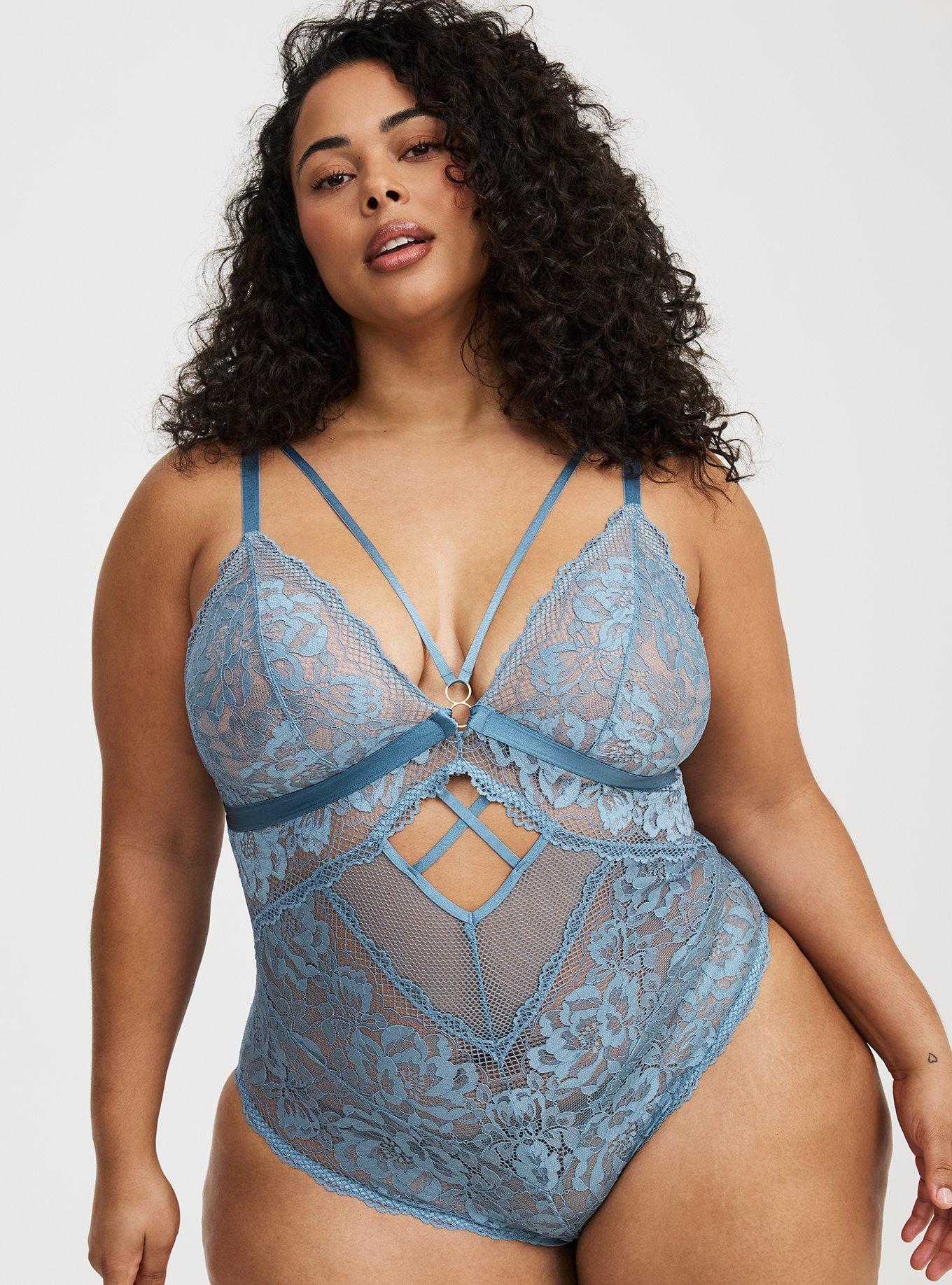 Plus Size Unmentionables | Real-Life Bras, Shapewear & Underwear Picks cover photo collage