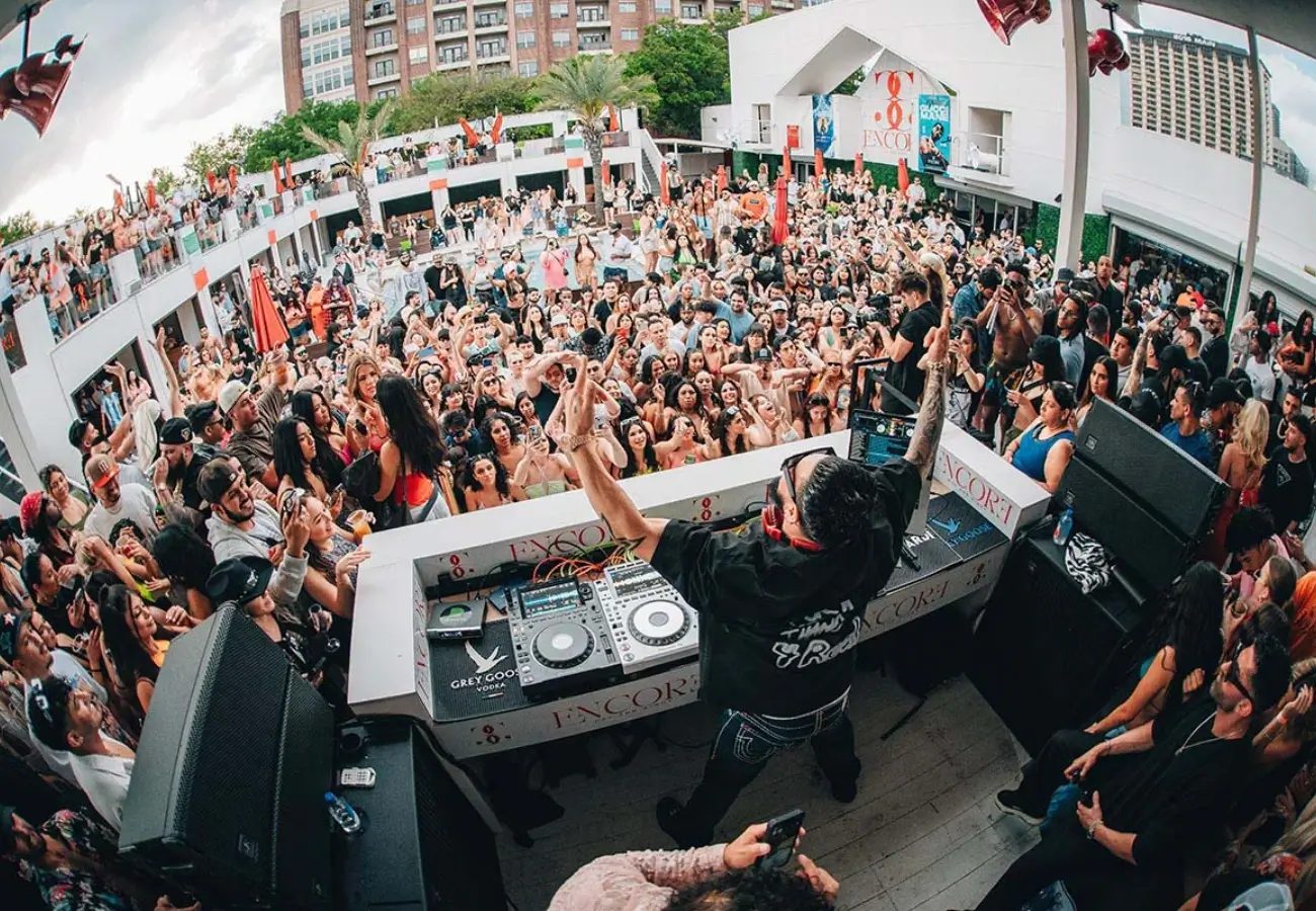 Favorite Nightlife spots in Houston (I can book it for you!) cover photo collage