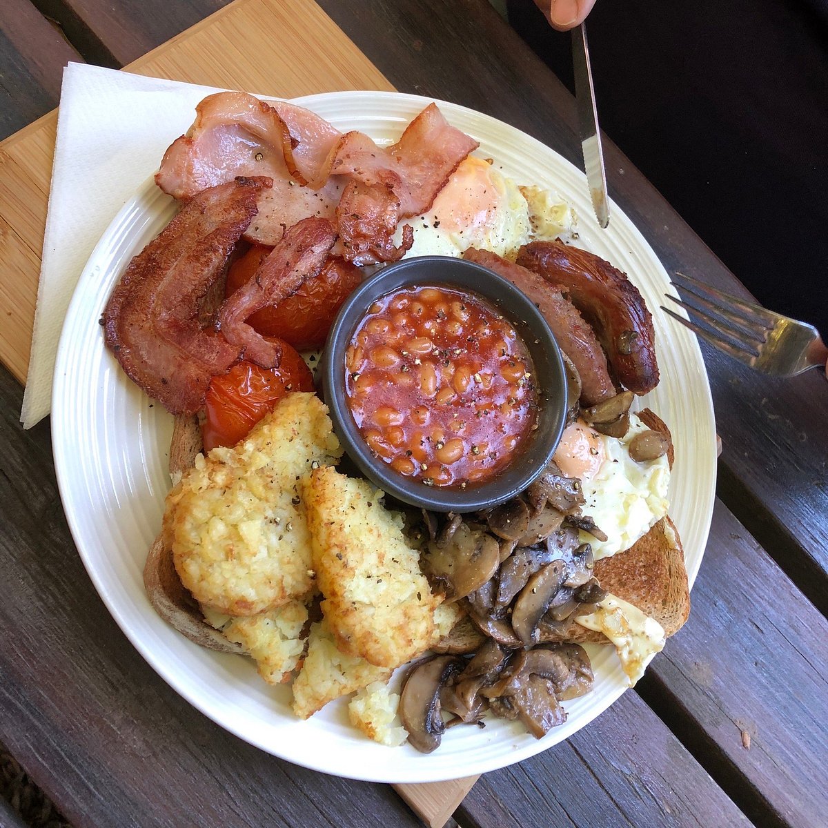 Barossa Valley - stay, eat, drink 🍷 cover photo collage