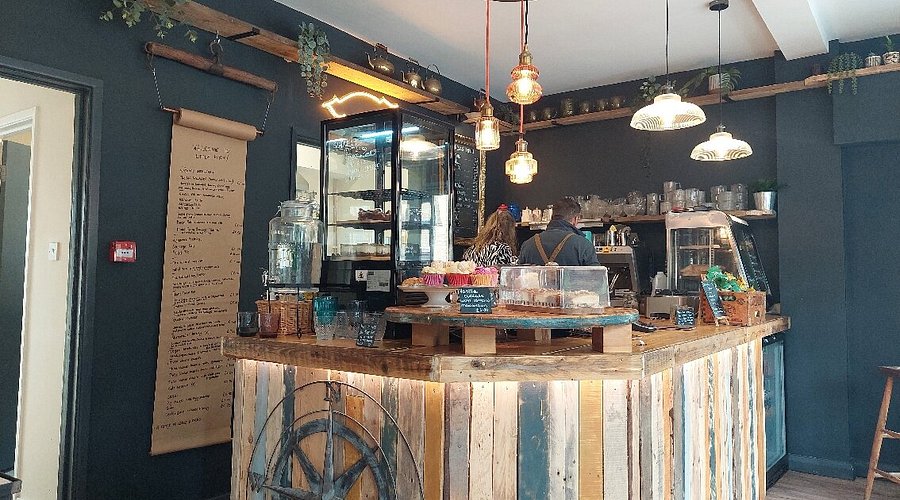 Fenstanton & St Ives Coffee shops, resturants, pubs & Walks. cover photo collage