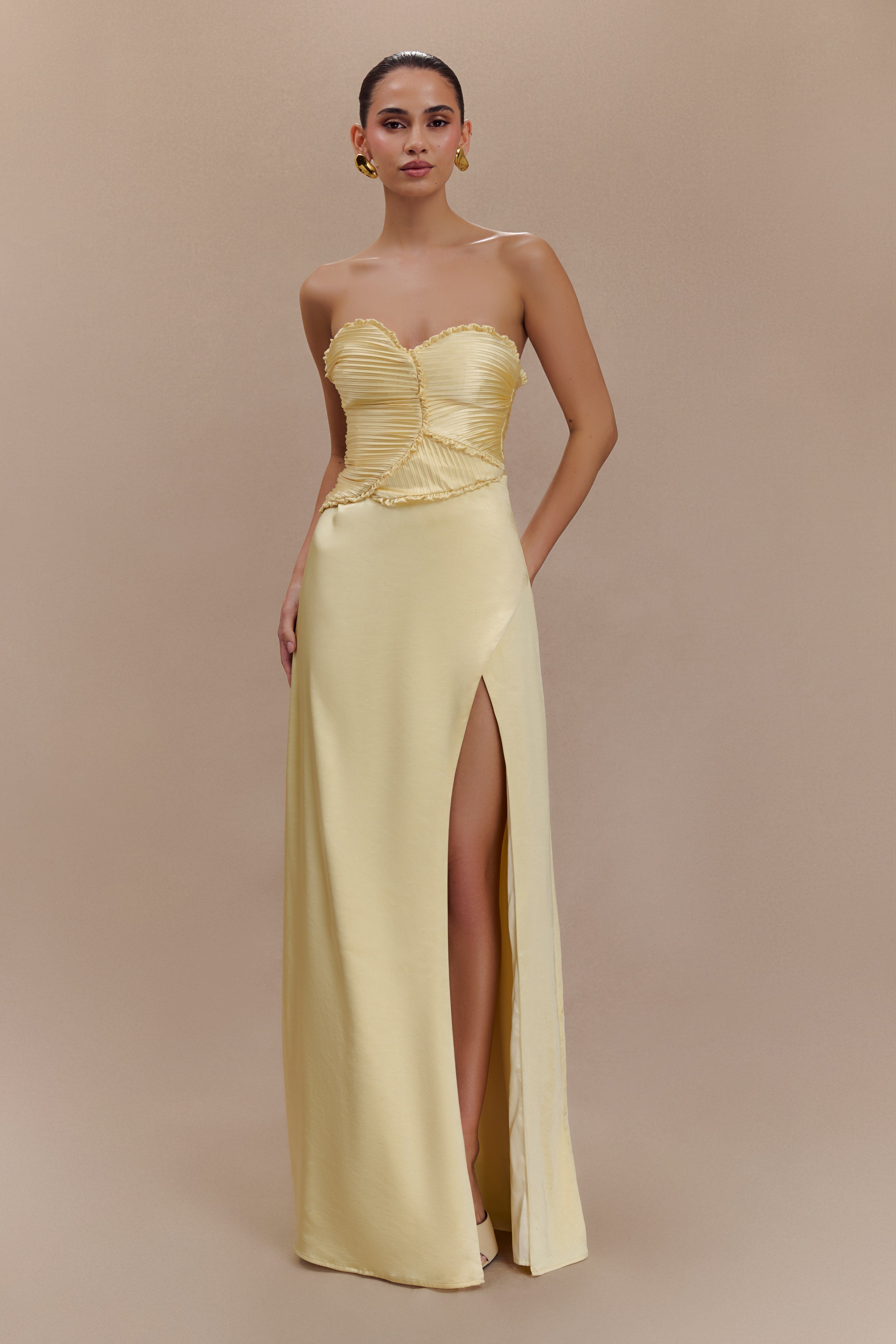 Unique wedding guest dresses for every style of wedding 💍🤍 cover photo collage