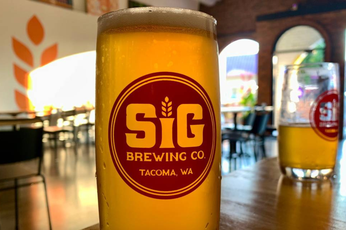 Tacoma, WA Spots to Hit cover photo collage