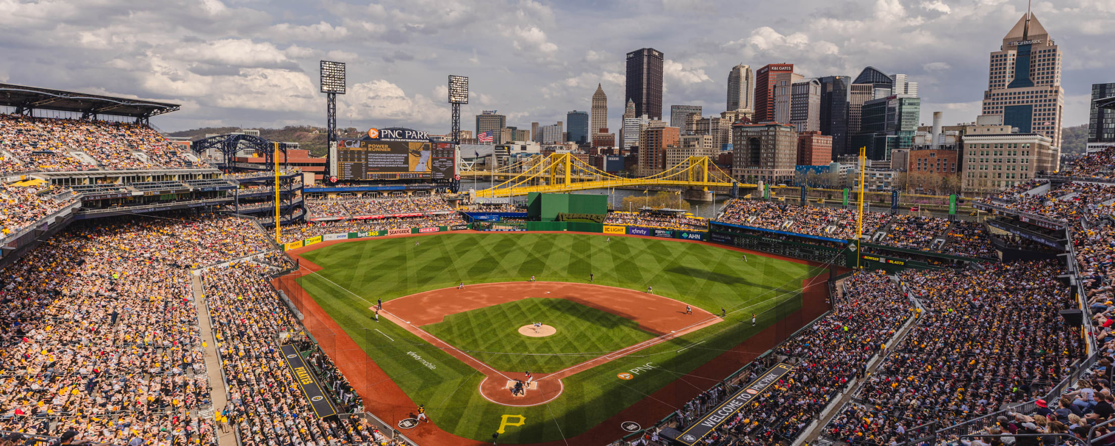 Visiting Pittsburgh? Add these to your itinerary! cover photo collage