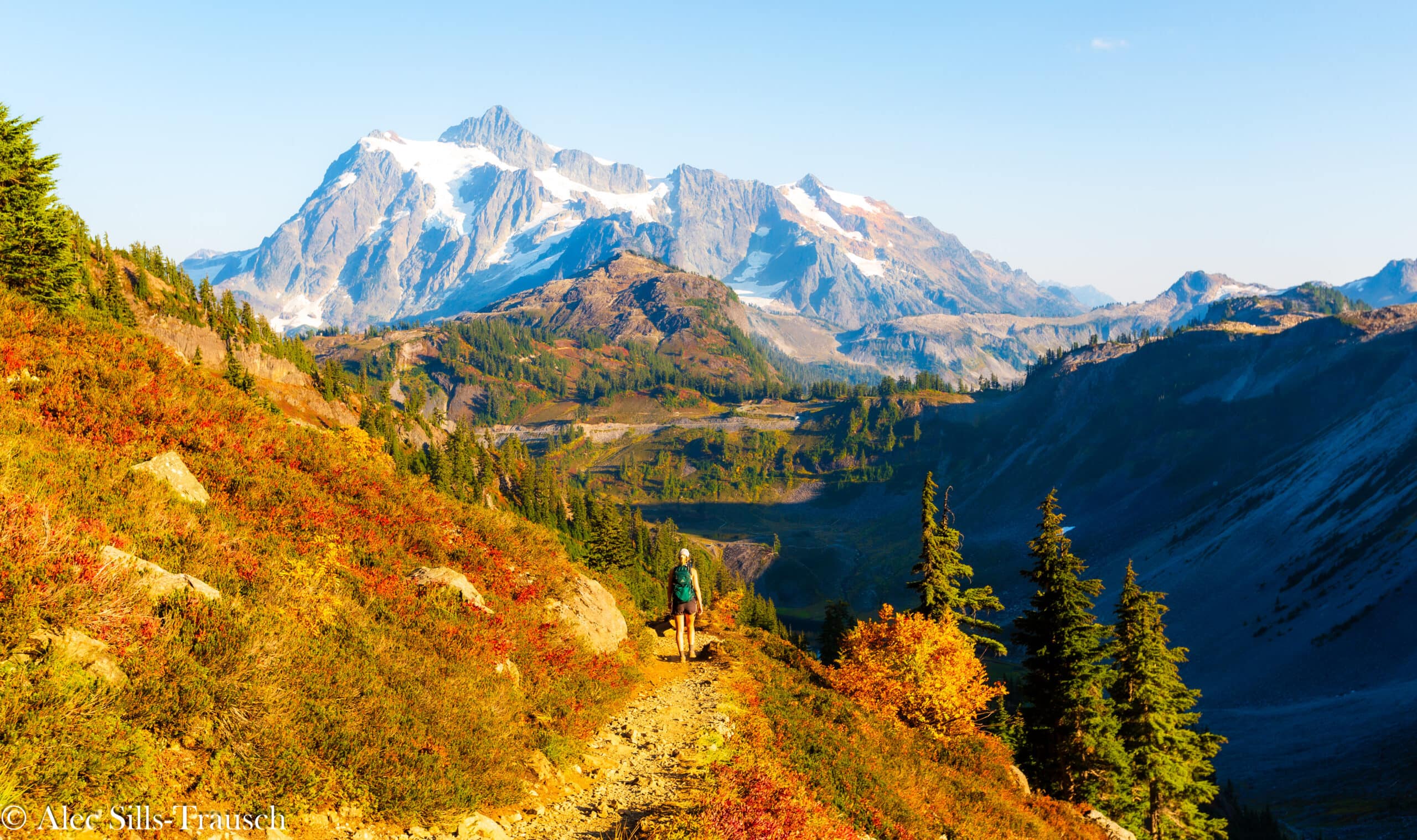 Must-do Fall hikes in Washington cover photo collage