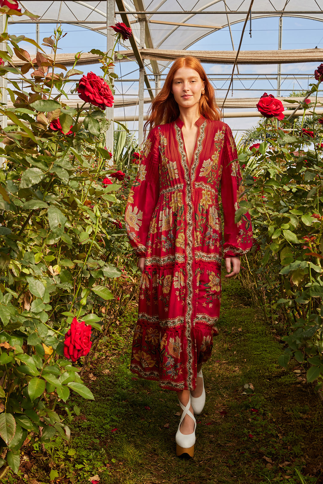 Effortless Mom Dresses & Loungewear: Chic & Comfortable Staples cover photo collage